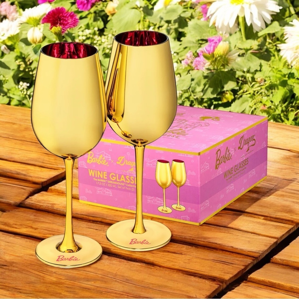 Barbie x Dragon Barbie Dreamhouse Collection Gold Wine Glass Set